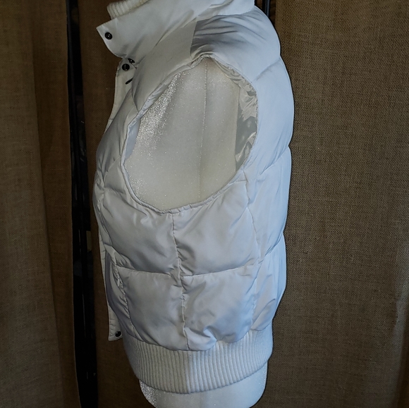 Merona | White Puff Vest - Picture 7 of 9